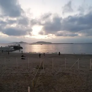 https://plage-des-13007.fr-provencehotel.com